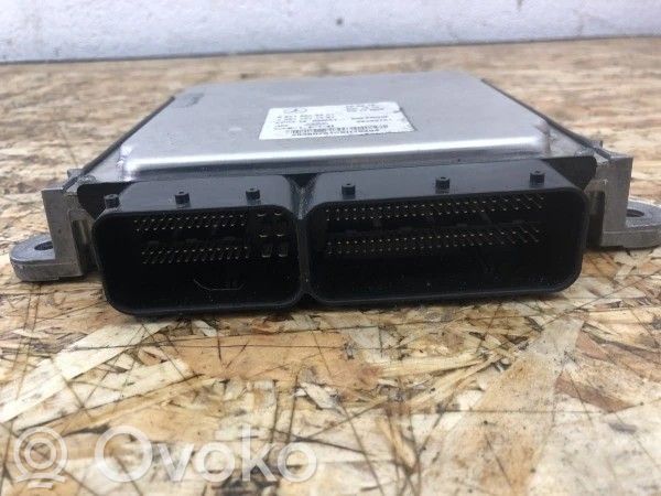 Mercedes-Benz E W212 Unitate control motor/modul ECU 