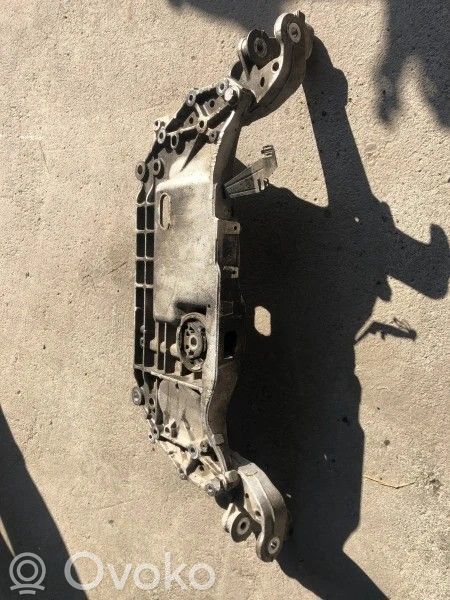 Volkswagen Golf VI Front subframe 