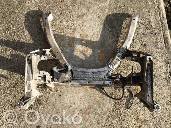 BMW 5 E60 E61 Передняя траверса 