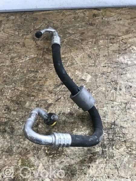 BMW X1 E84 Conductă/furtun aer condiționat (A/C) 