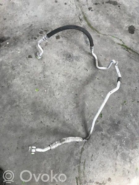 Volkswagen Tiguan Wąż / Przewód klimatyzacji A/C 