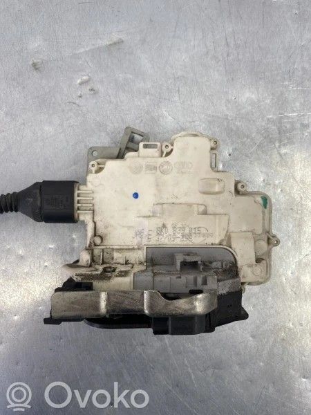 Audi A4 S4 B8 8K Serratura portiera posteriore 