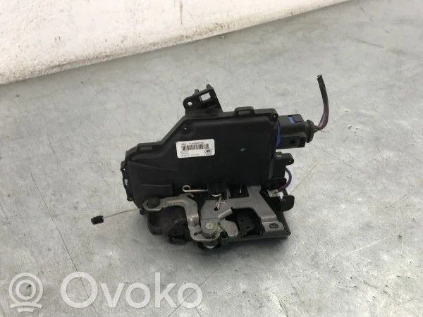 Zamek drzwi tylnych   7L0839016D,65304