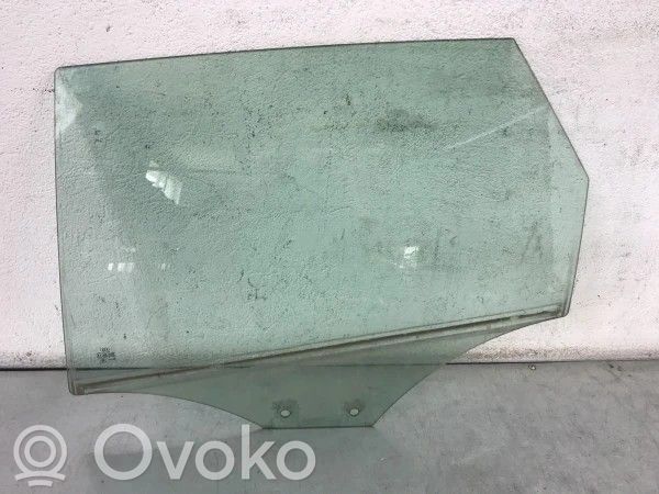 Szyba drzwi tylnych   8K9845205E,66846