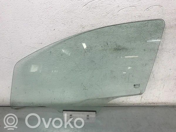 Opel Corsa D Pagrindinis priekinių durų stiklas (keturdurio) 