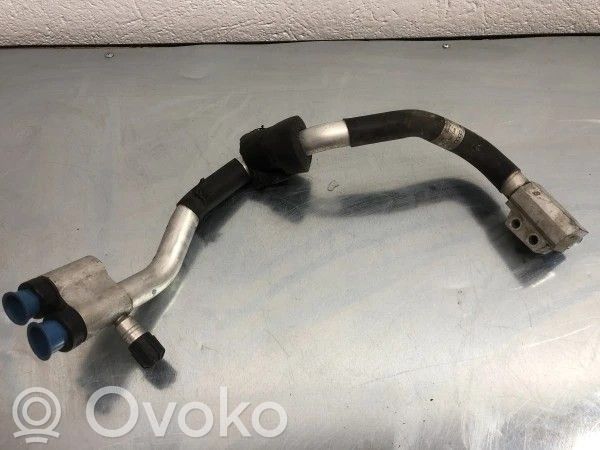 Audi A4 S4 B8 8K Ilmastointilaitteen putki (A/C) 
