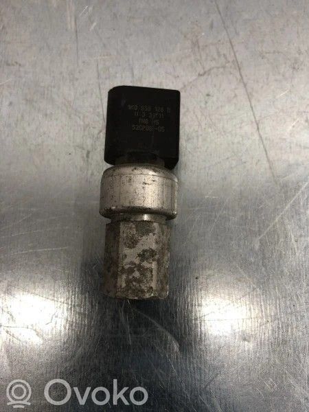 Volkswagen Golf VI Air conditioning (A/C) pressure sensor 