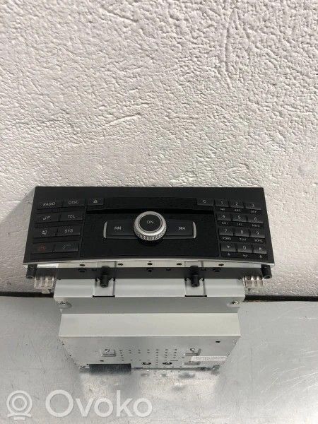 Mercedes-Benz E W212 Unitate principală radio/CD/DVD/GPS 