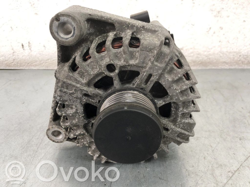 BMW 5 F10 F11 Generator/alternator 