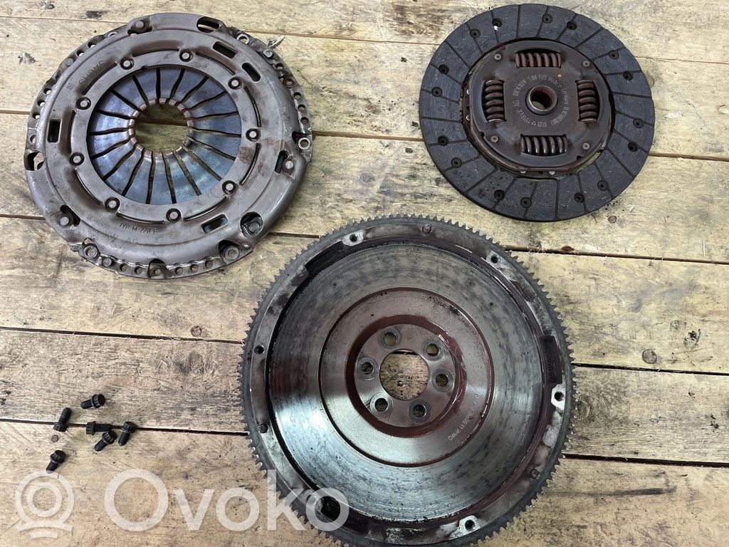 Volkswagen Golf VI Sankabos komplektas 