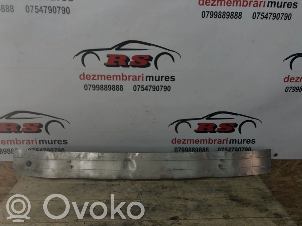 Audi A3 S3 8P Poprzeczka zderzaka przedniego 