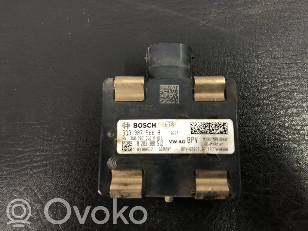 Volkswagen PASSAT B8 Módulo de control de punto muerto 