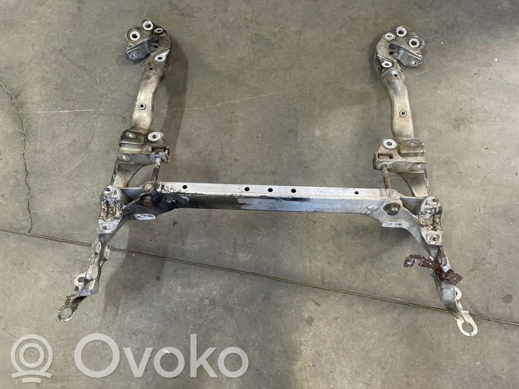 Audi A4 S4 B8 8K Etuapurunko 