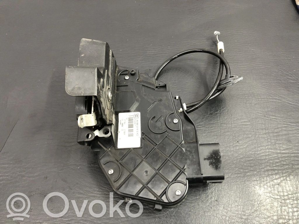 Land Rover Freelander Zamek drzwi przednich 