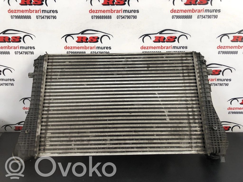 Volkswagen Golf VI Interkūlerio radiatorius 