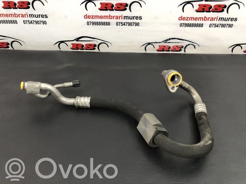 BMW X1 E84 Ilmastointilaitteen putki (A/C) 