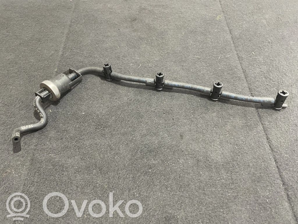 Przewód / Wąż przelewowy paliwa   03L130235K,225597