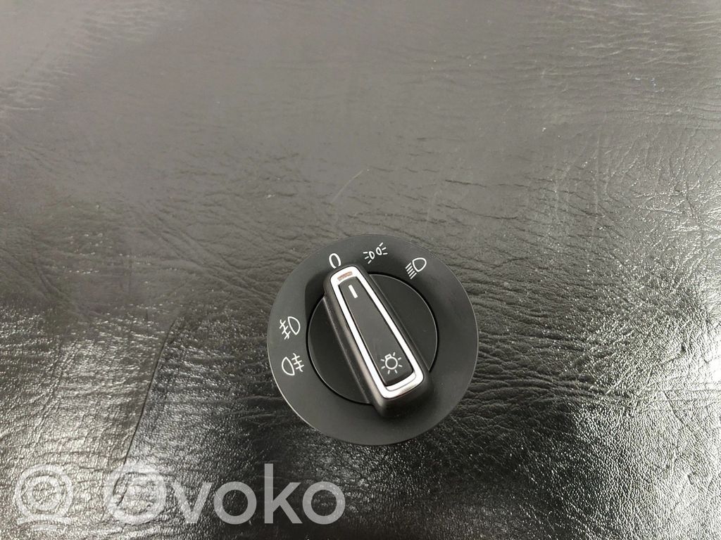 Volkswagen Golf VII Interruptor de luz 
