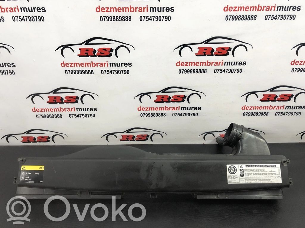 Volkswagen Golf VII Air intake duct part 