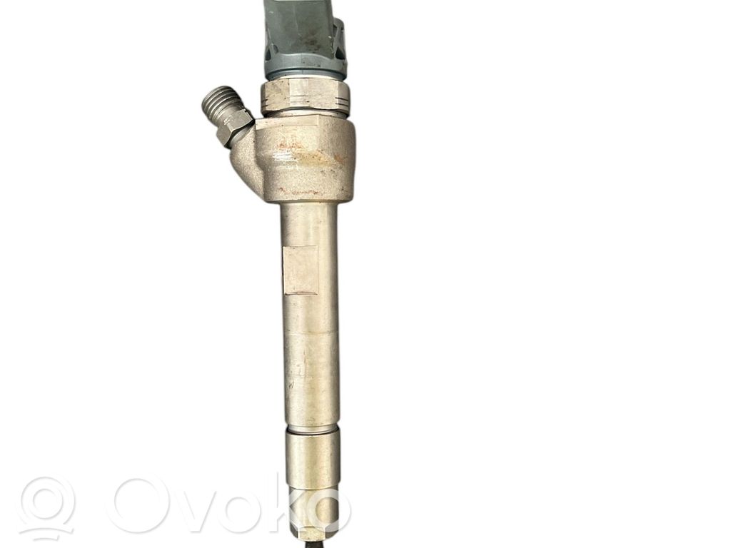 BMW X3 F25 Fuel injector 