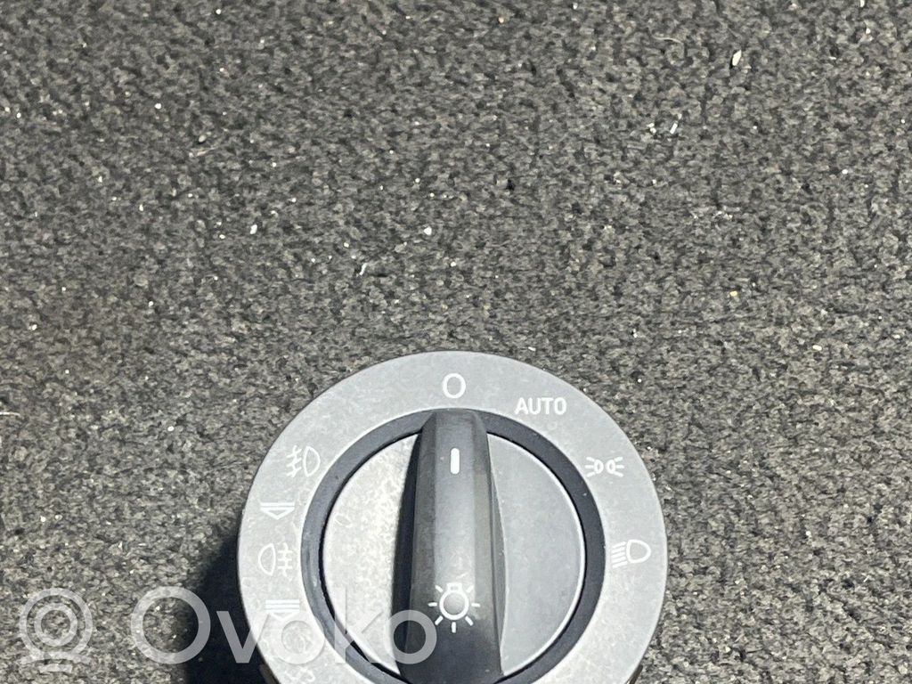 Interruptor de luz   4F1941531D,244447