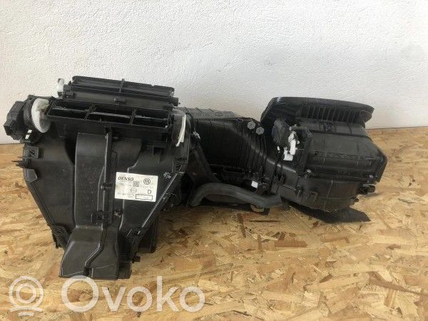 Volkswagen PASSAT CC Interior heater climate box assembly 