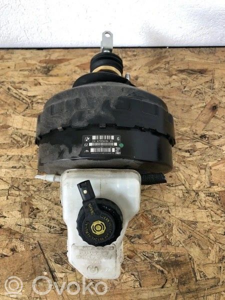 BMW 1 E81 E87 Brake booster 