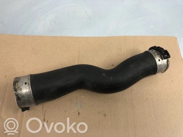 BMW 5 F10 F11 Furtun/conductă intercooler 