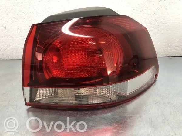 Lampa tylna   5K0945096M,91879