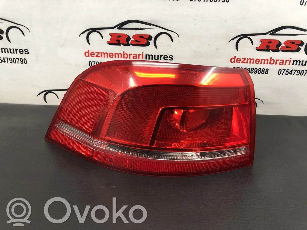 Volkswagen PASSAT B7 Luci posteriori 