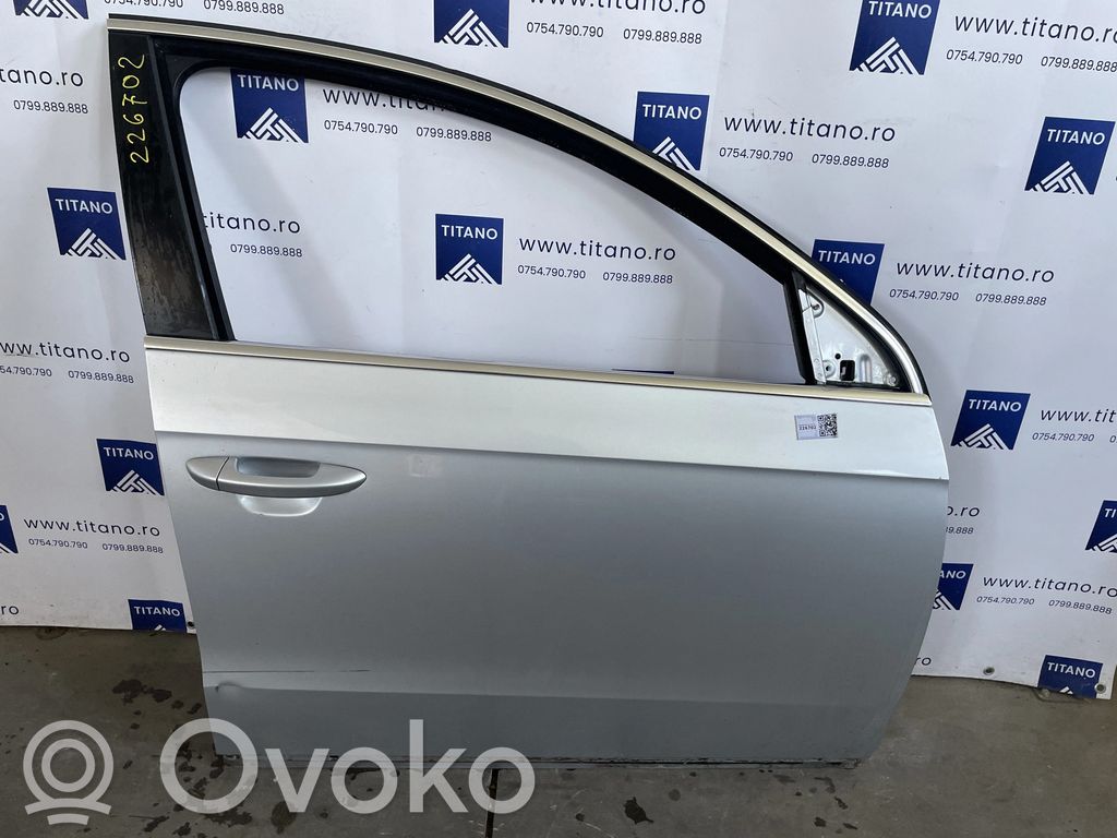 Drzwi przednie   3AA831056,226702