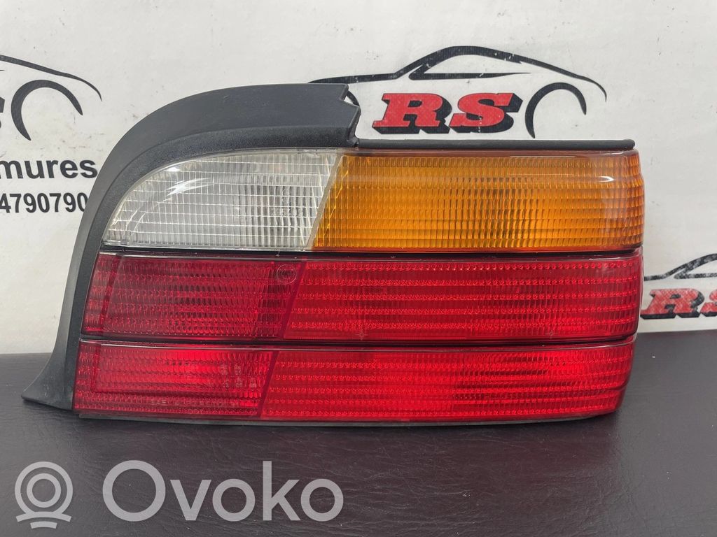 Rear/tail lights   1387654,245883