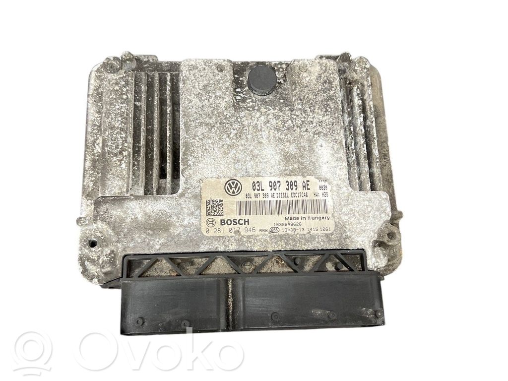 Volkswagen PASSAT B7 Engine control unit/module ECU 