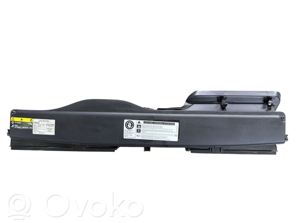 Volkswagen PASSAT B8 Air intake duct part 