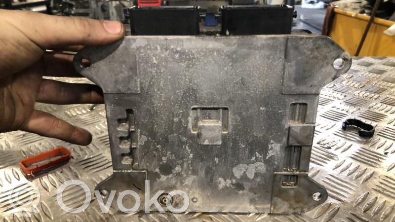 Mazda 5 Engine control unit/module 