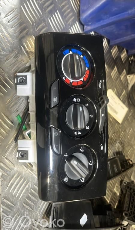 Lancia Ypsilon Climate control unit 