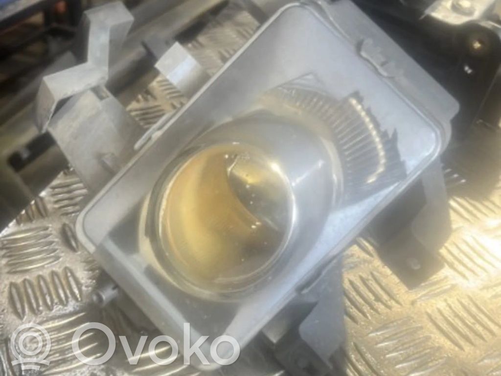 Opel Zafira B Etusumuvalo 
