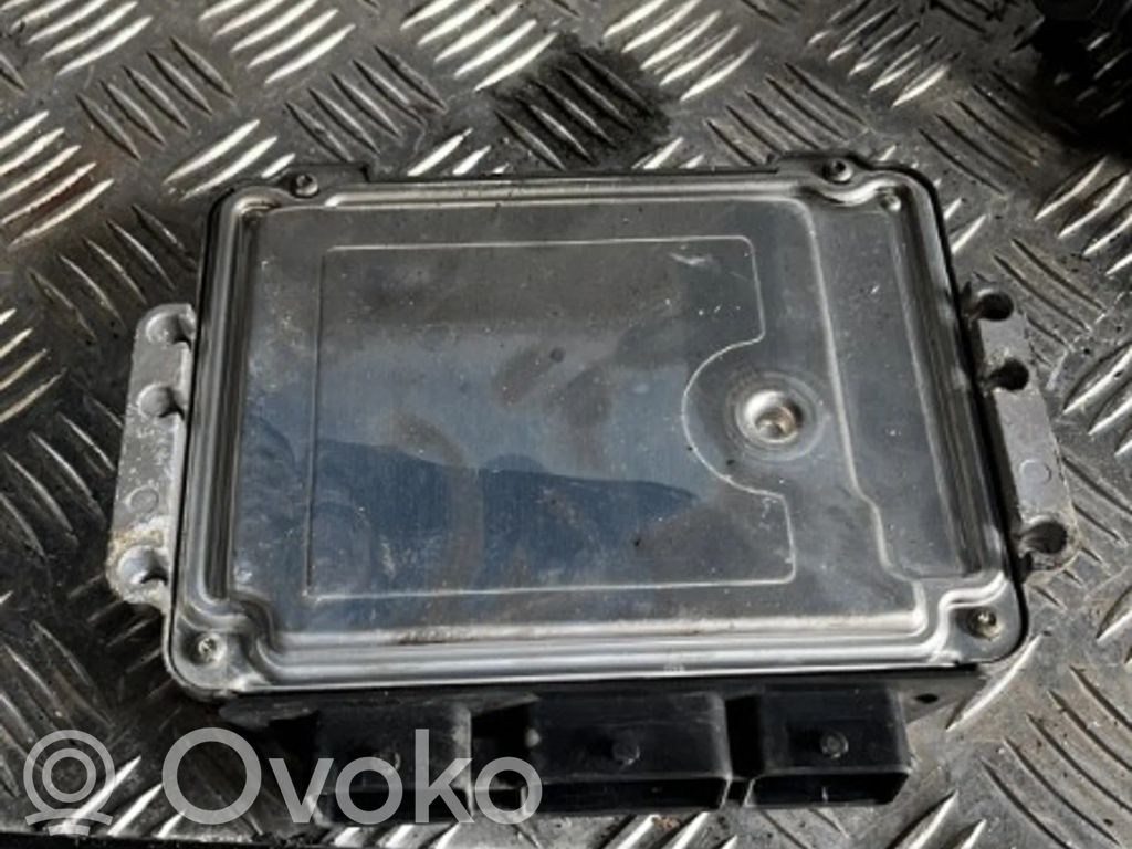 Peugeot 206 Engine control unit/module 