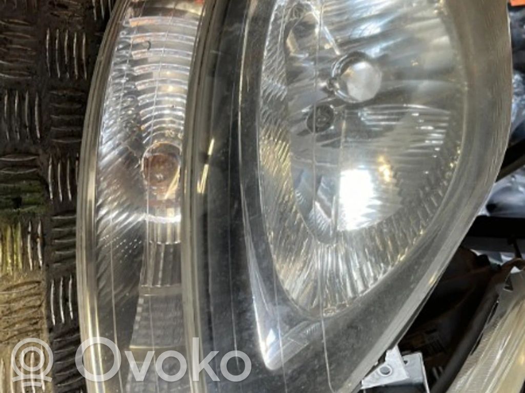 Renault Trafic II (X83) Headlight/headlamp 