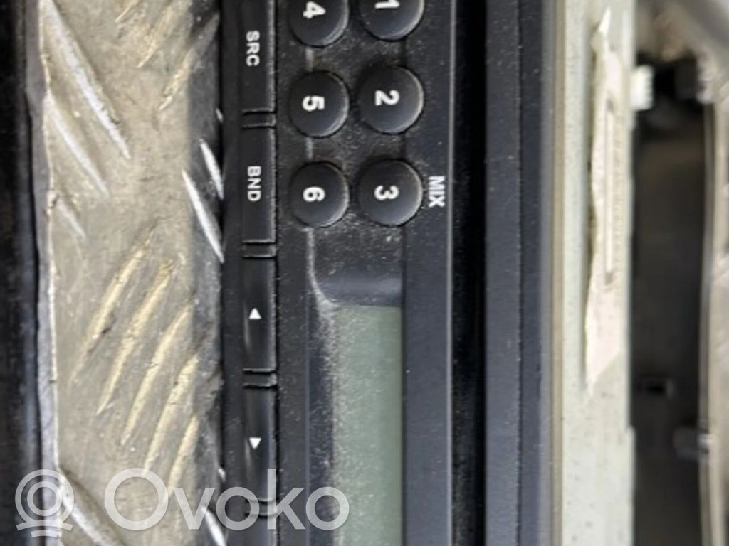 Renault Kangoo II Panel / Radioodtwarzacz CD/DVD/GPS 