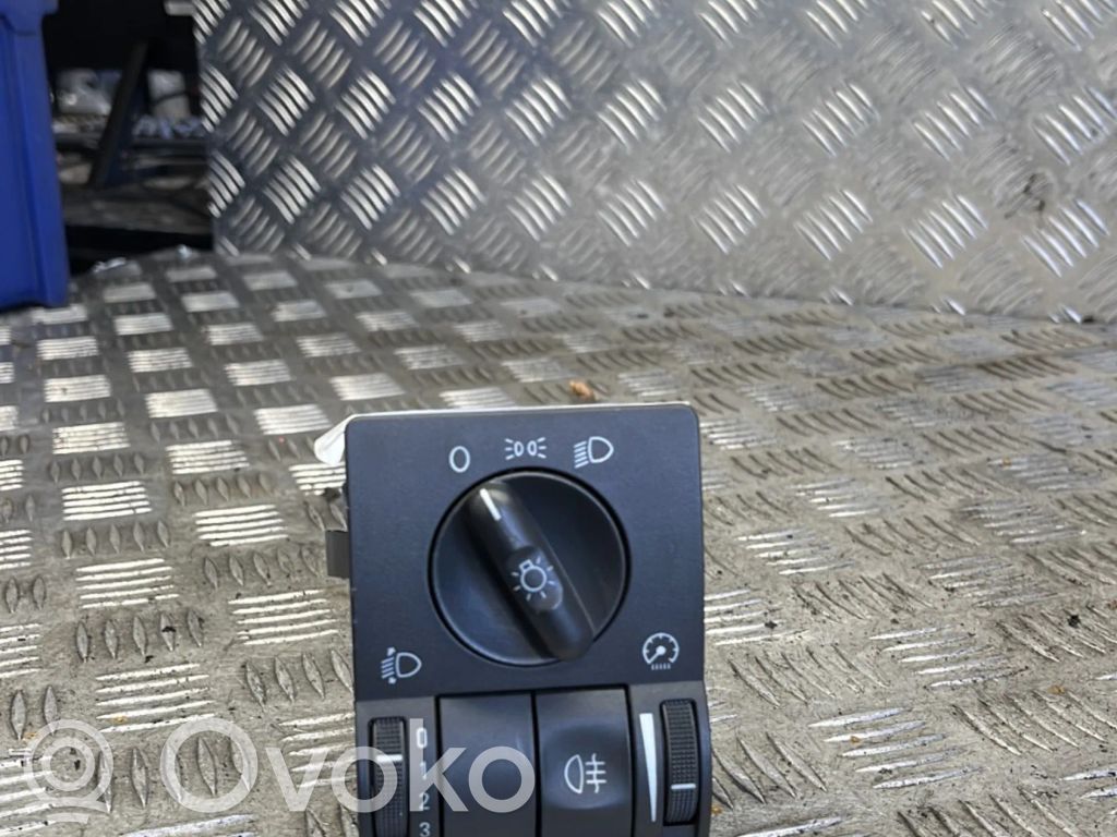 Opel Corsa C Light switch 