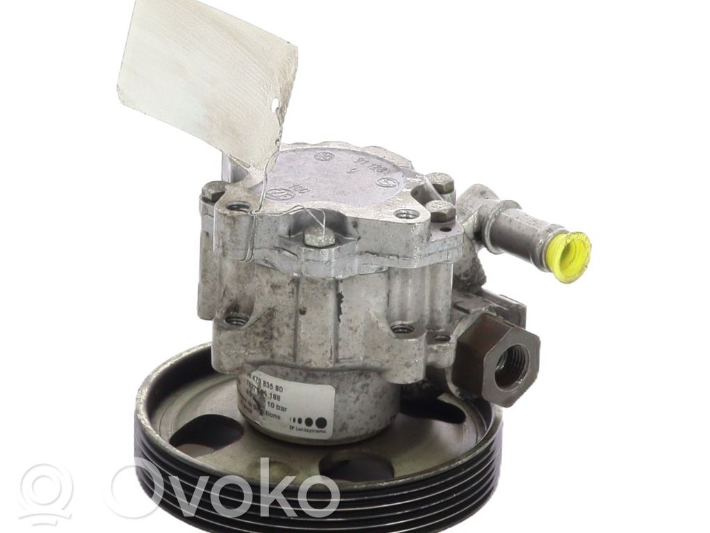 Citroen C8 Ohjaustehostimen pumppu 