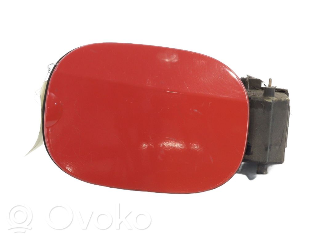 Polttoainesäiliön korkki