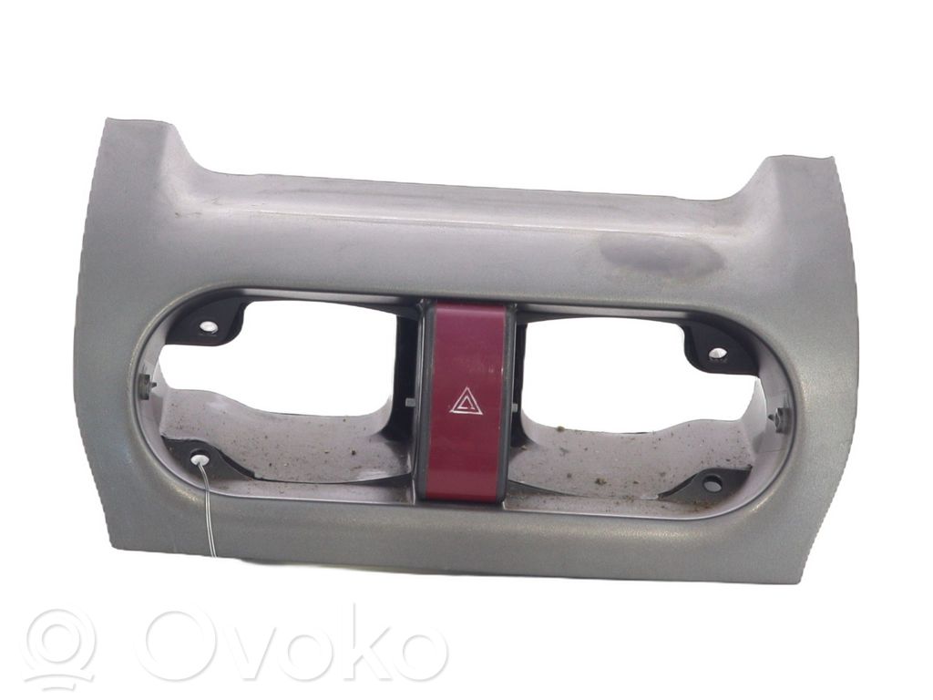 Opel Corsa C Hazard light switch 
