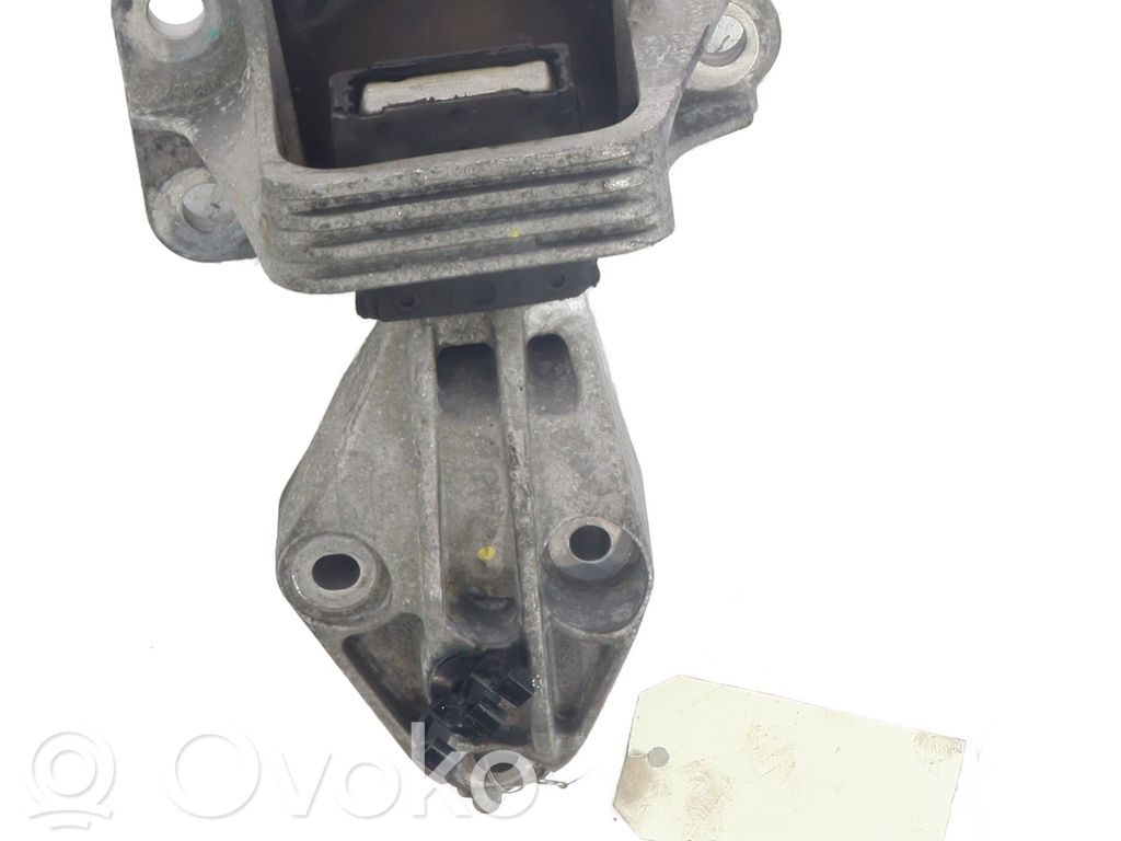 Engine mount bracket   112100020R