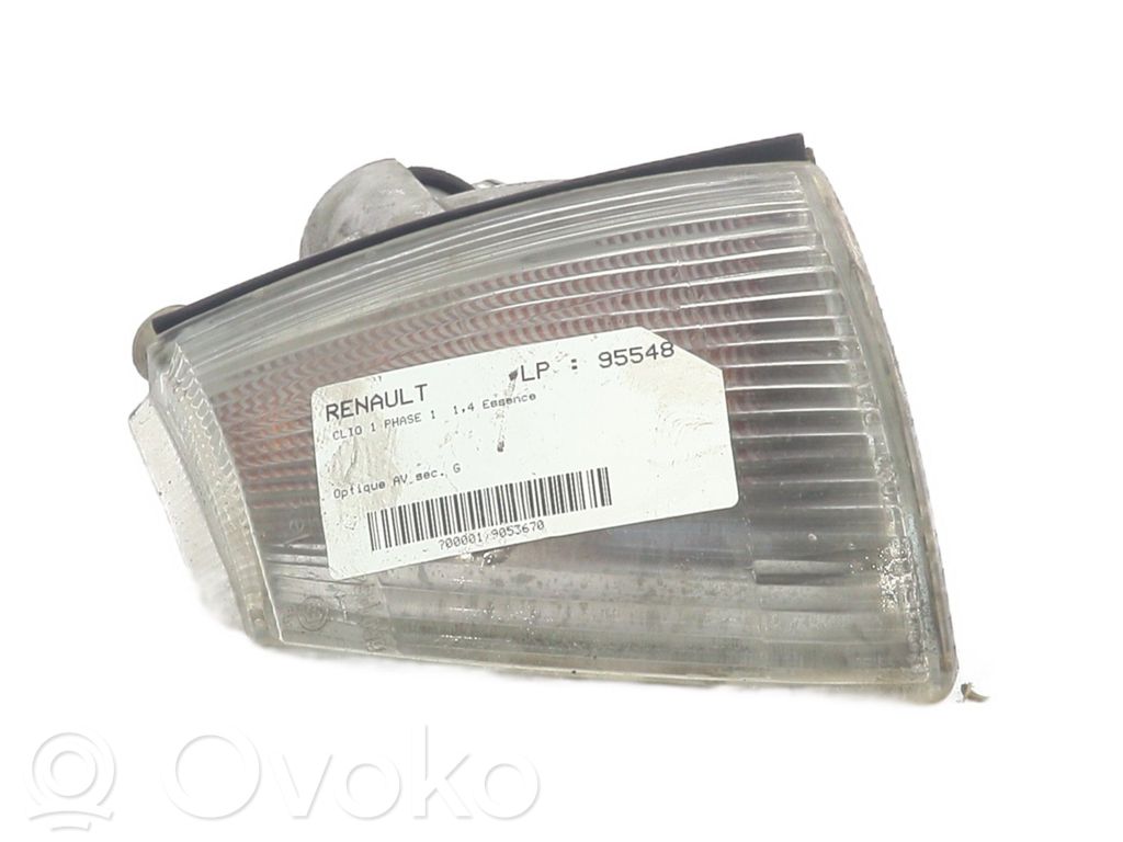 Renault Clio I Front fender indicator light 