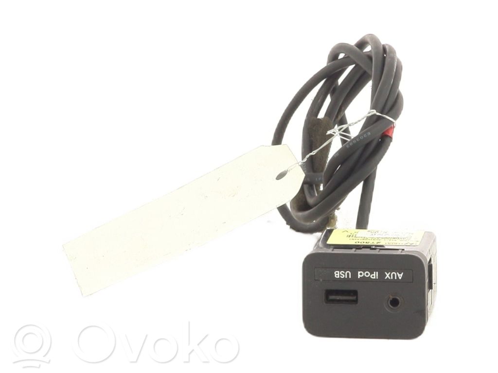 KIA Optima USB socket connector 