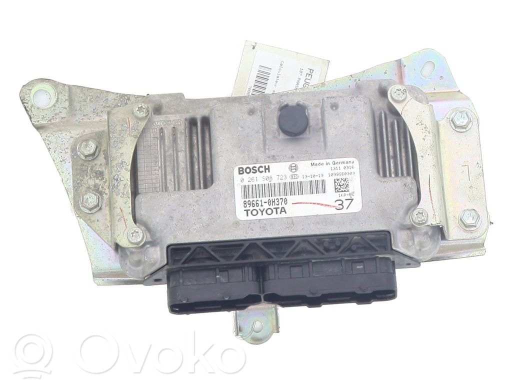 Peugeot 107 Engine control unit/module 
