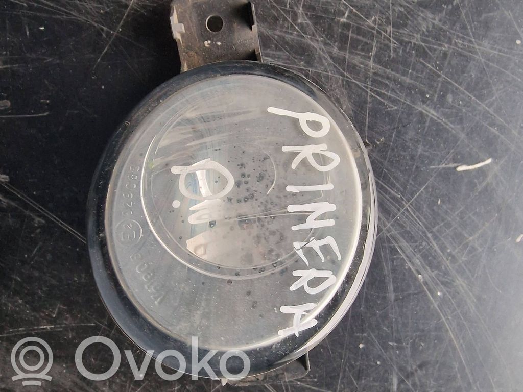 Nissan Primera Miglas lukturis priekšā 