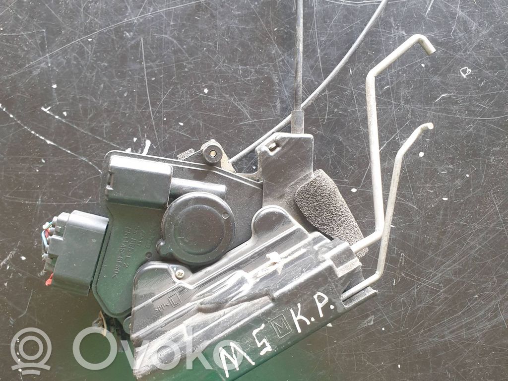 Mazda 5 Front door lock 